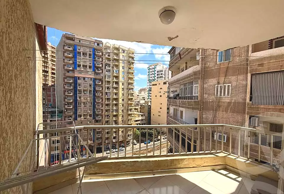 https://aqarmap.com.eg/en/listing/7356264-for-sale-alexandria-sydy-bshr