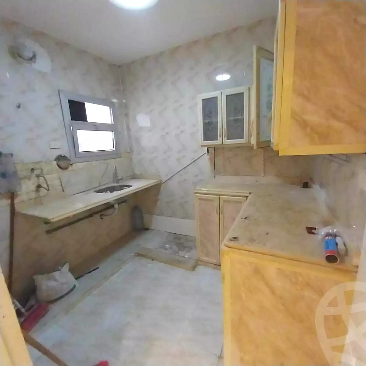 https://aqarmap.com.eg/en/listing/7356357-for-sale-alexandria-al-agamy-lbytsh