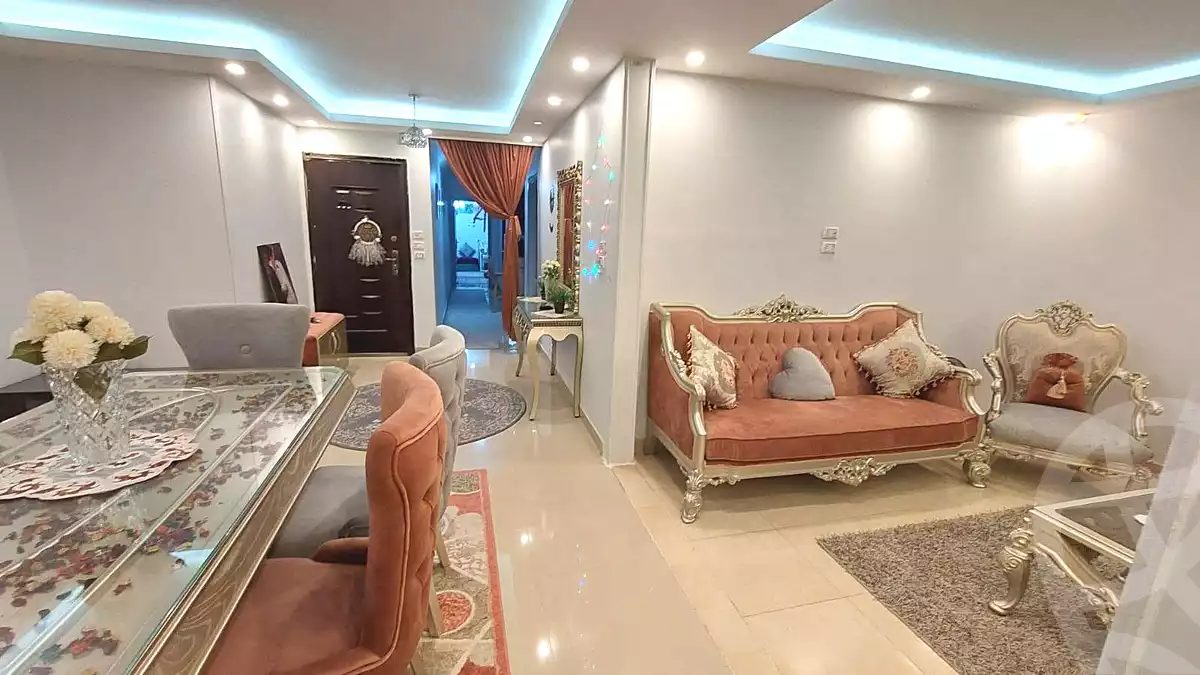 https://aqarmap.com.eg/ar/listing/7356673-for-sale-cairo-helwan-hadayek-helwan-nile-corniche-st