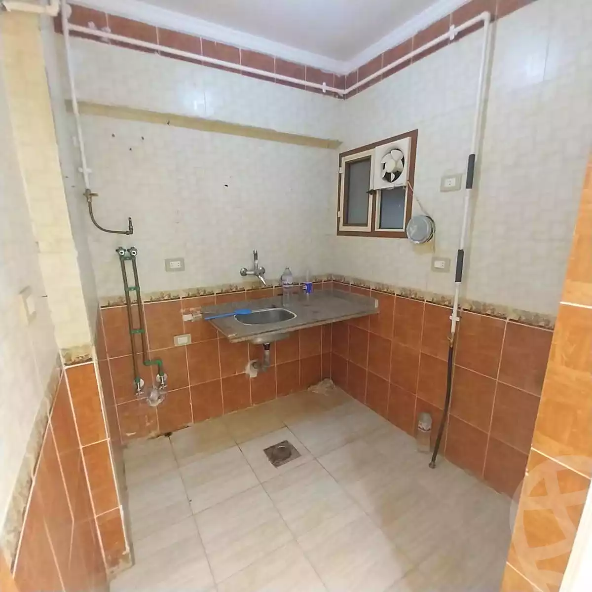 https://aqarmap.com.eg/ar/listing/7357107-for-sale-alexandria-al-agamy-lbytsh-al-nouqrashi-st