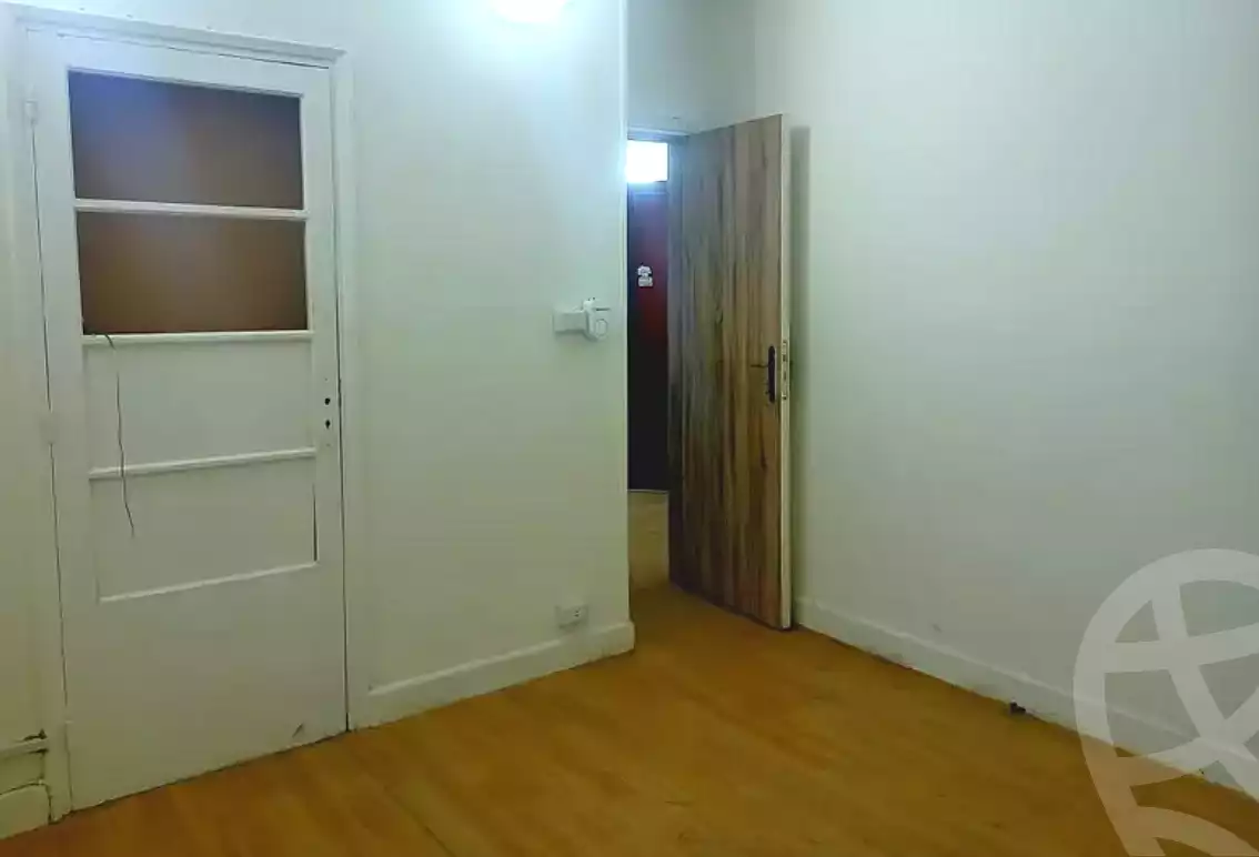 https://aqarmap.com.eg/en/listing/7357238-for-rent-cairo-downtown-abdeen-mohammed-farid-st