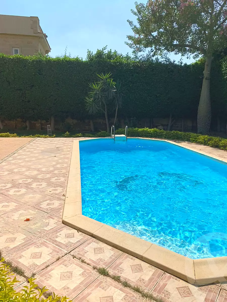 https://aqarmap.com.eg/en/listing/7357247-for-sale-cairo-el-shorouk-compounds-el-shorouk-2000