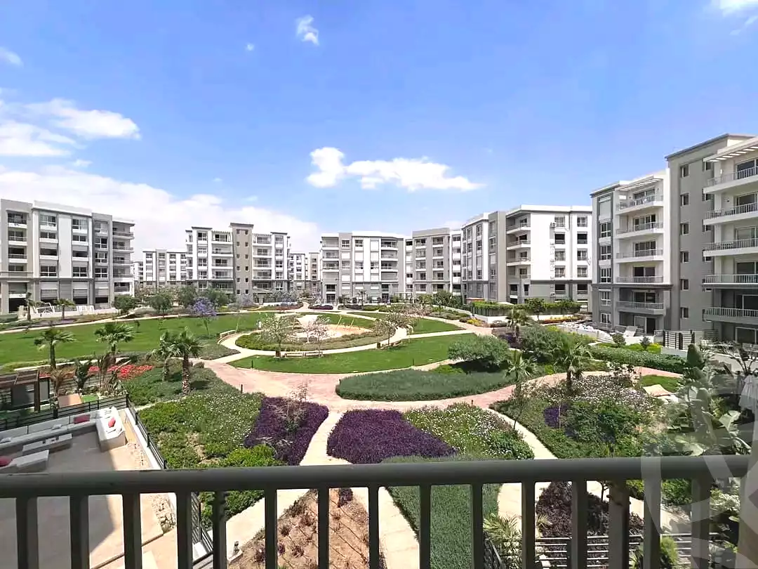 https://aqarmap.com.eg/ar/listing/7357278-for-sale-cairo-new-cairo-compounds-hyde-park-parkway-hyde-park-compound
