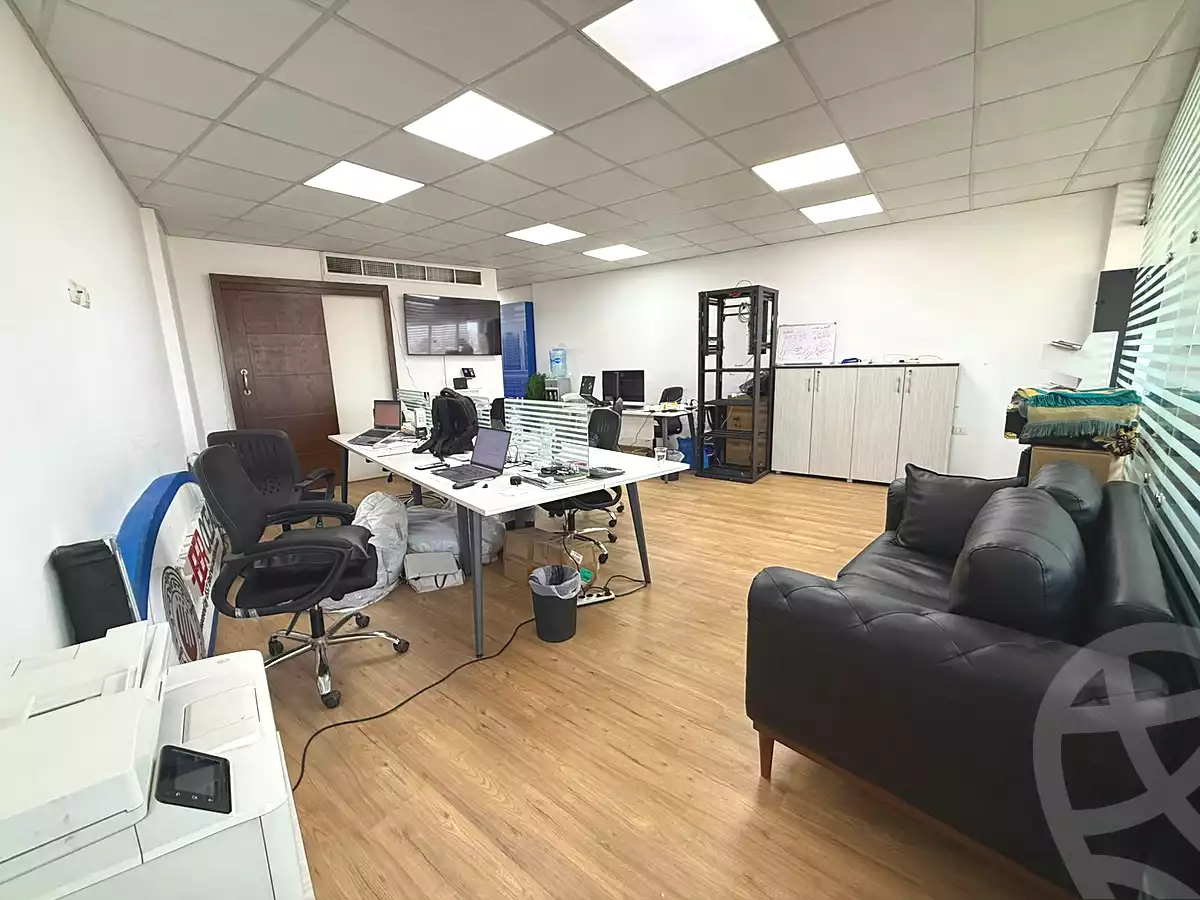 https://aqarmap.com.eg/ar/listing/7357298-for-rent-cairo-el-maadi-compounds-rayhanah-plaza