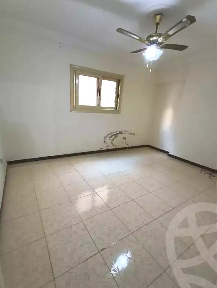 https://aqarmap.com.eg/ar/listing/7357357-for-rent-alexandria-sydy-bshr-sydy-bshr-bhry-shr-mhmd-njyb