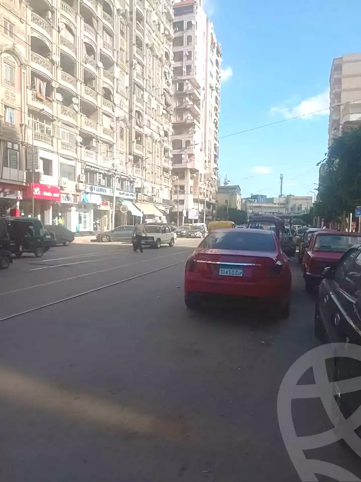 https://aqarmap.com.eg/ar/listing/7357968-for-sale-alexandria-moharram-bey