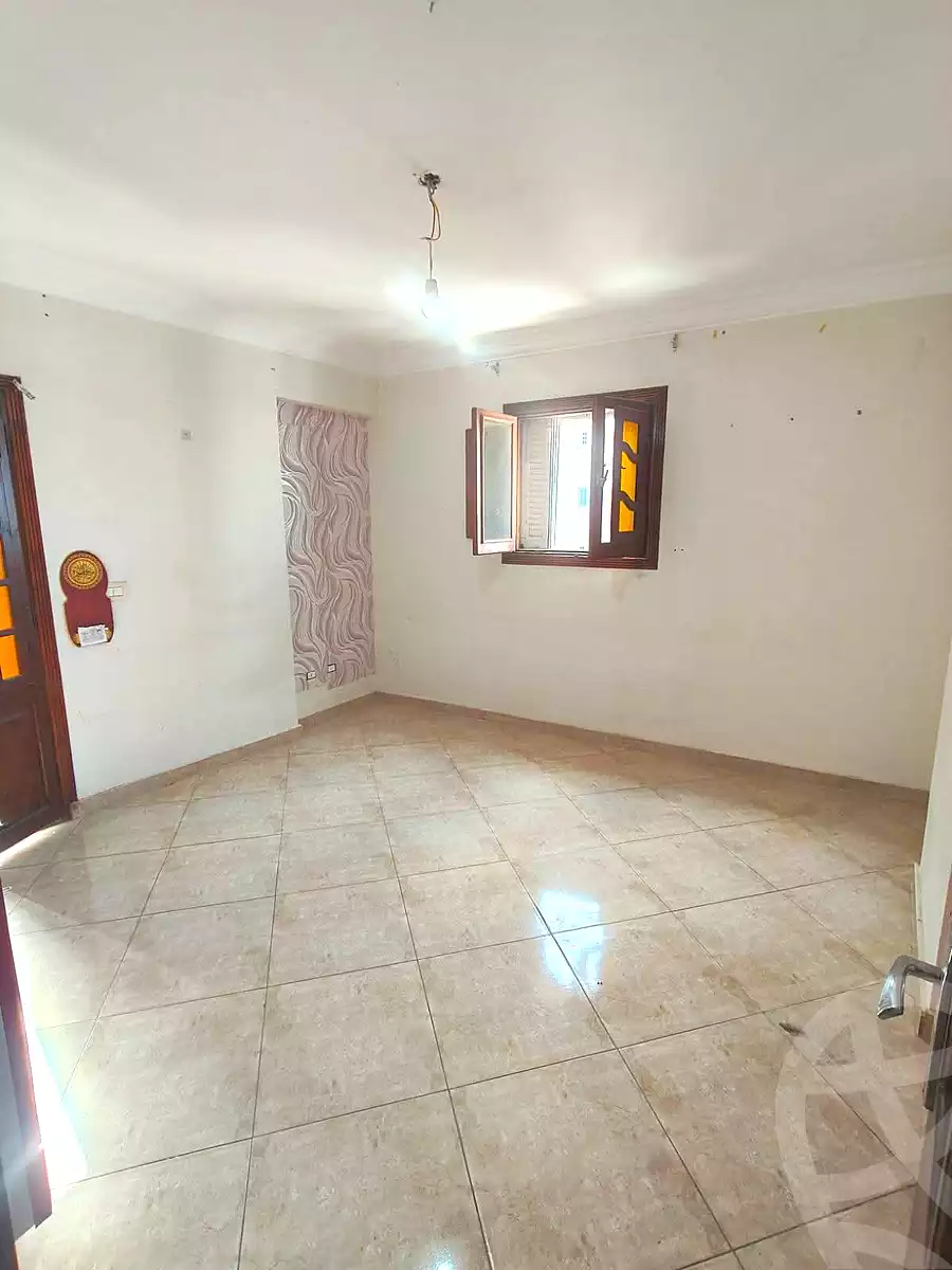 https://aqarmap.com.eg/ar/listing/7358023-for-sale-alexandria-sydy-bshr-sydy-bshr-bhry-gamal-abd-el-nasir-st