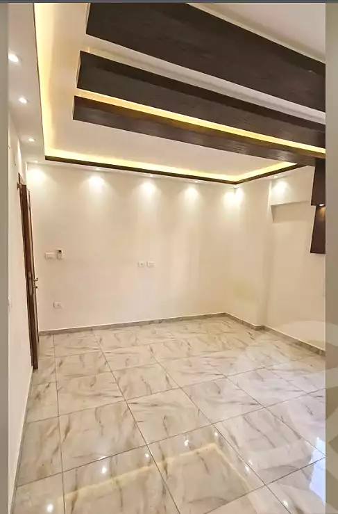 https://aqarmap.com.eg/ar/listing/7358643-for-sale-alexandria-el-asafra-shr-45