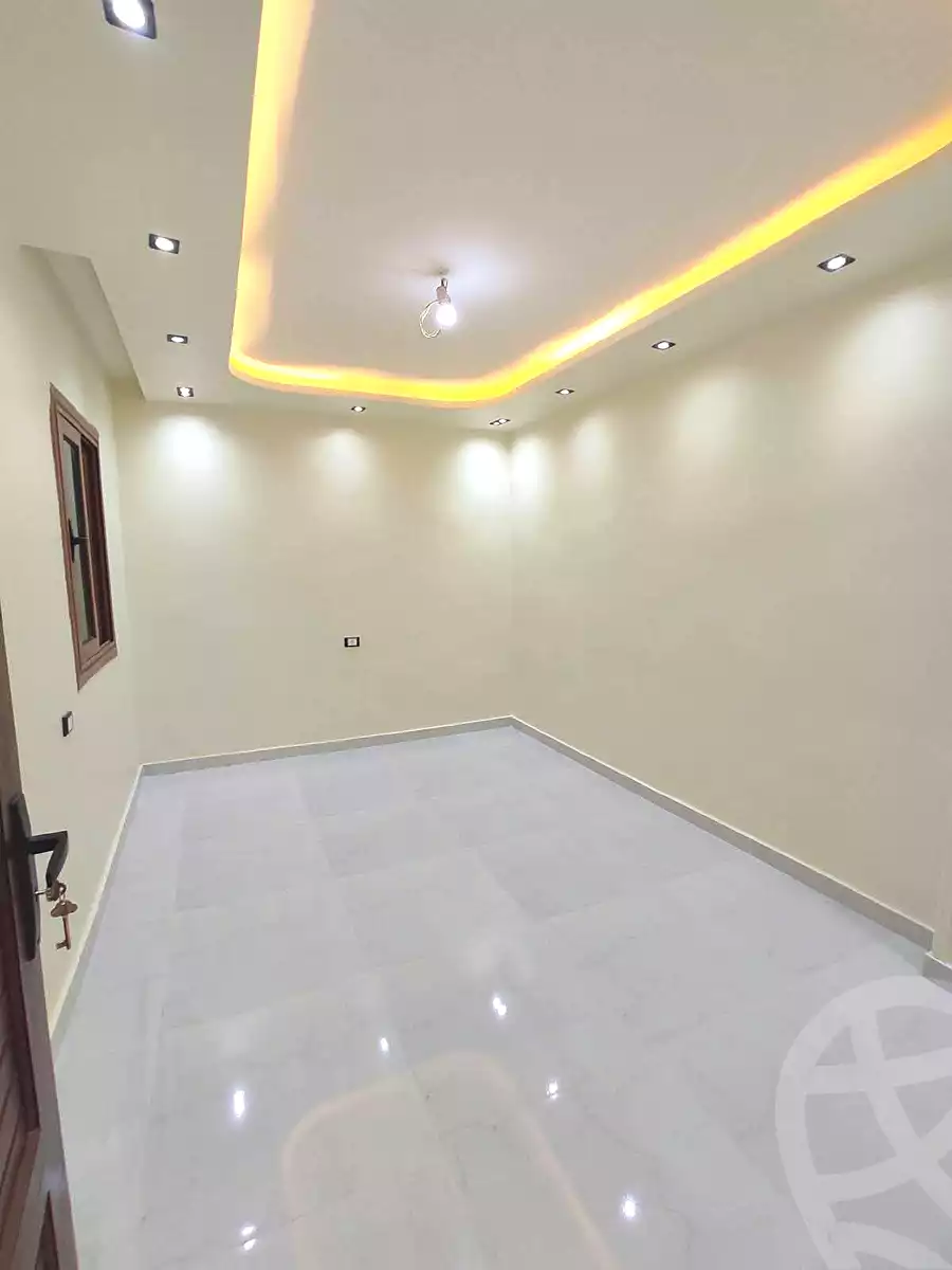 https://aqarmap.com.eg/ar/listing/7358896-for-sale-alexandria-al-agamy-lbytsh-al-samalehy-2-st