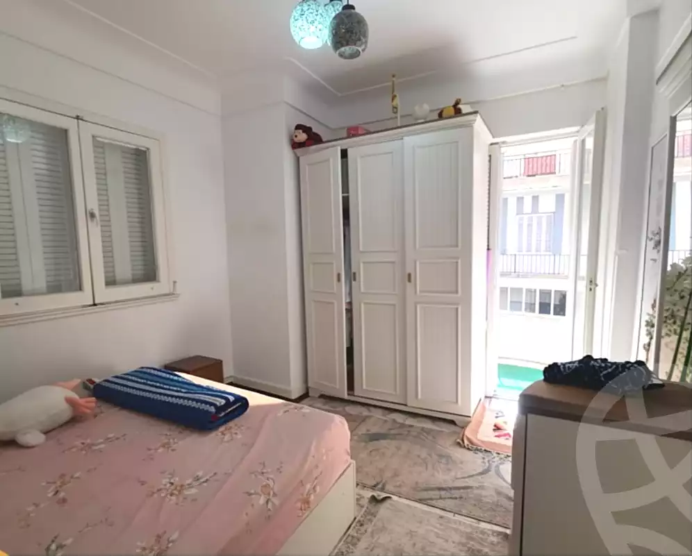 https://aqarmap.com.eg/ar/listing/7359062-for-sale-alexandria-moharram-bey