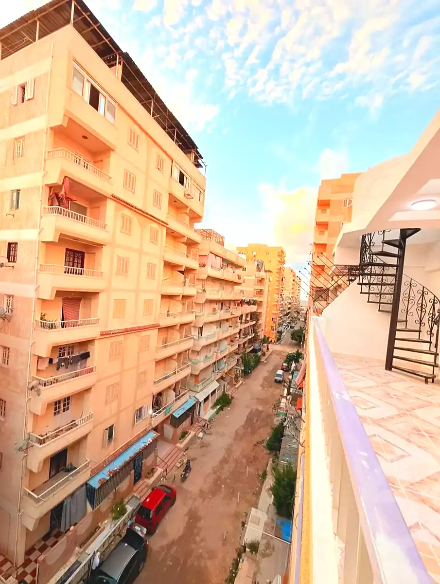 https://aqarmap.com.eg/ar/listing/7359189-for-sale-alexandria-al-agamy-shataa-el-nakheel