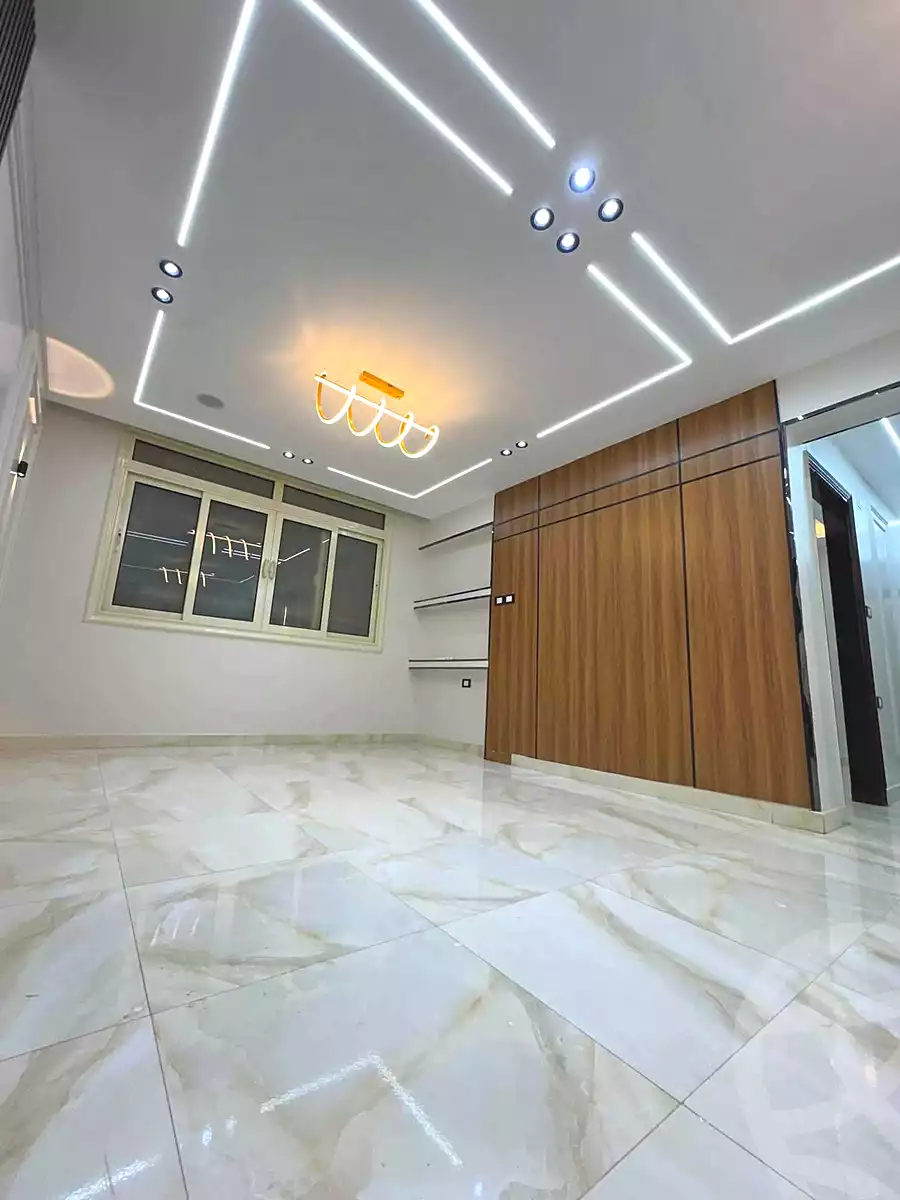 https://aqarmap.com.eg/ar/listing/7359377-for-sale-cairo-elnozha-Streettt-27