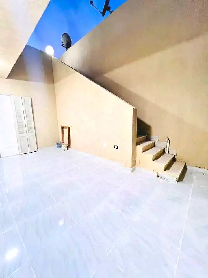 https://aqarmap.com.eg/ar/listing/7359924-for-sale-alexandria-al-agamy