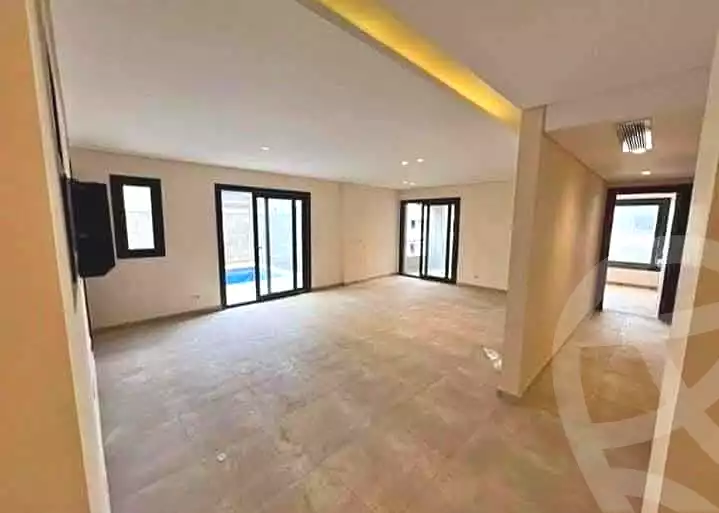 https://aqarmap.com.eg/en/listing/7359928-for-sale-cairo-new-cairo-compounds-mist-compound-m-squared