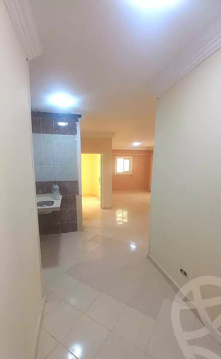 https://aqarmap.com.eg/ar/listing/7359934-for-sale-alexandria-al-agamy-lbytsh-bianchiii