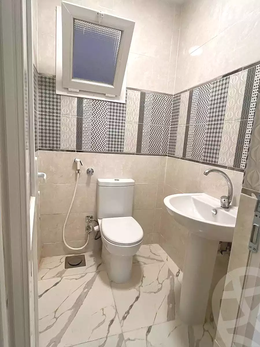 https://aqarmap.com.eg/en/listing/7359949-for-sale-alexandria-al-agamy-lbytsh-bianchiii