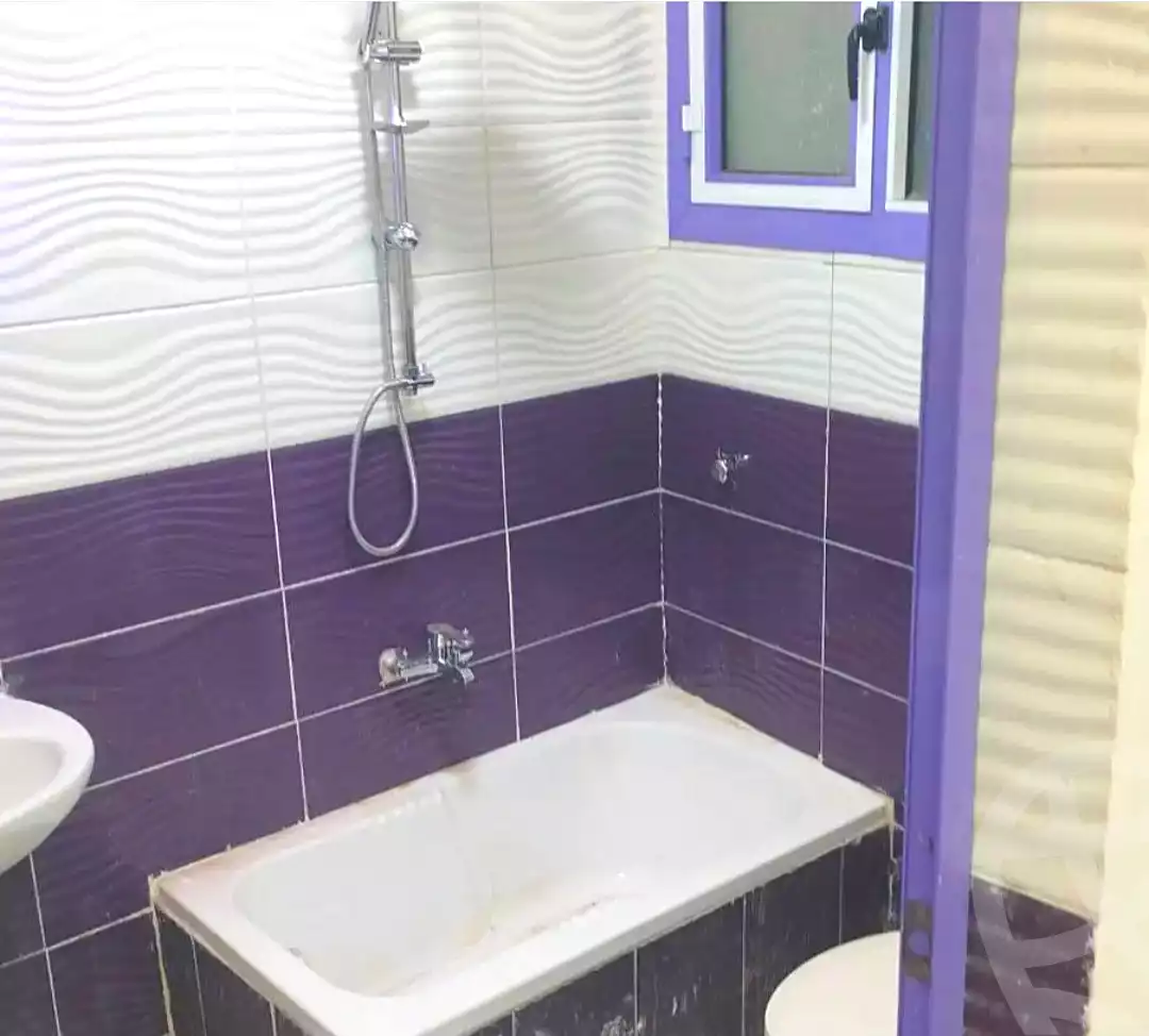 https://aqarmap.com.eg/ar/listing/7359951-for-sale-alexandria-al-agamy-el-hanouvel