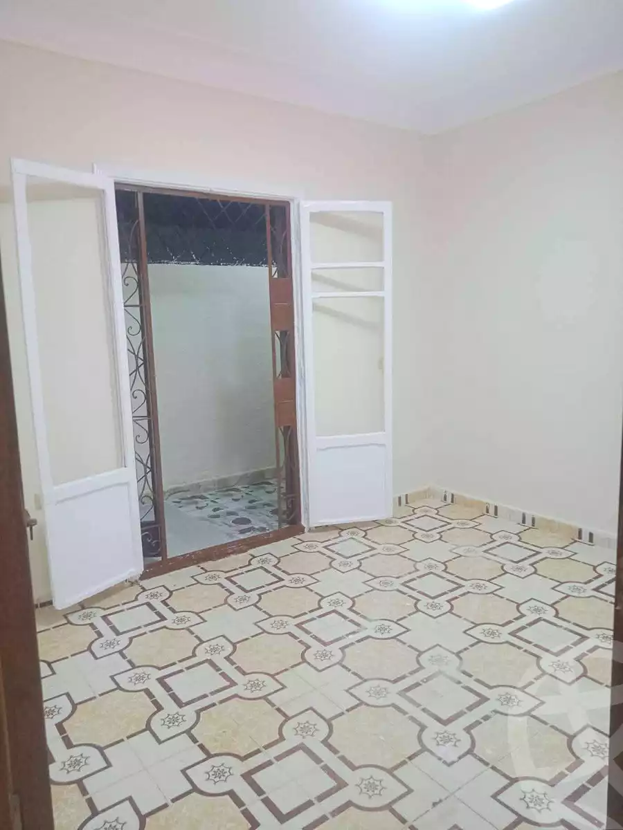 https://aqarmap.com.eg/en/listing/7360007-for-sale-alexandria-al-agamy-el-hanouvel