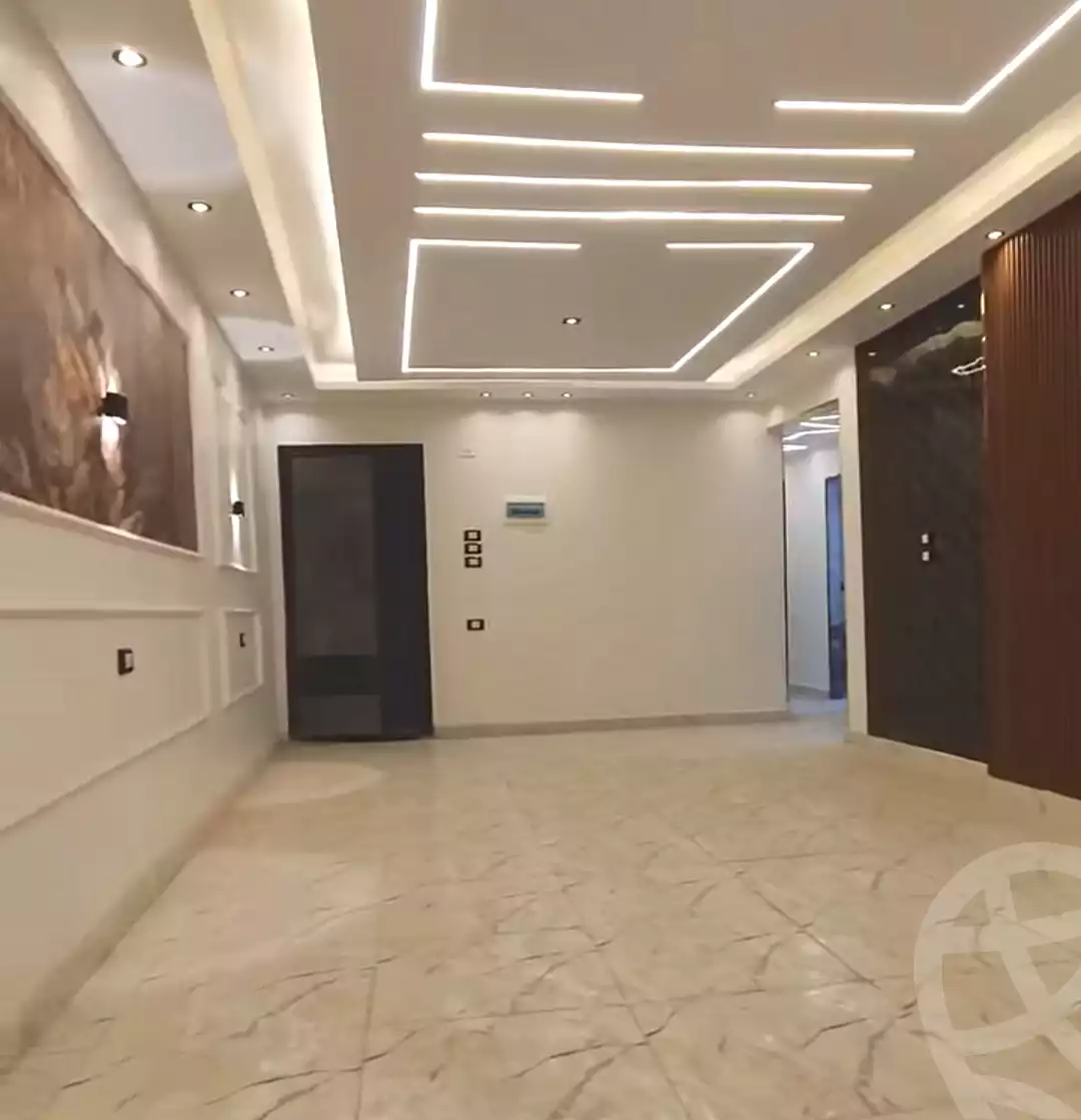 https://aqarmap.com.eg/ar/listing/7360078-for-sale-cairo-elnozha-Streettt-27