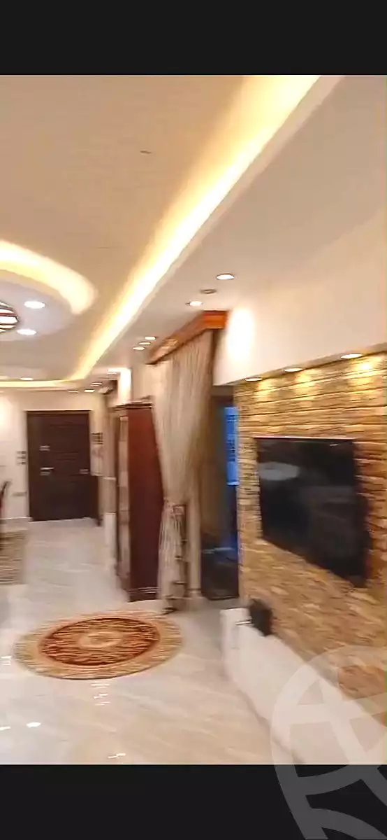https://aqarmap.com.eg/en/listing/7360181-for-sale-cairo-helwan-helwan-el-sharkeya-khesro-basha-st