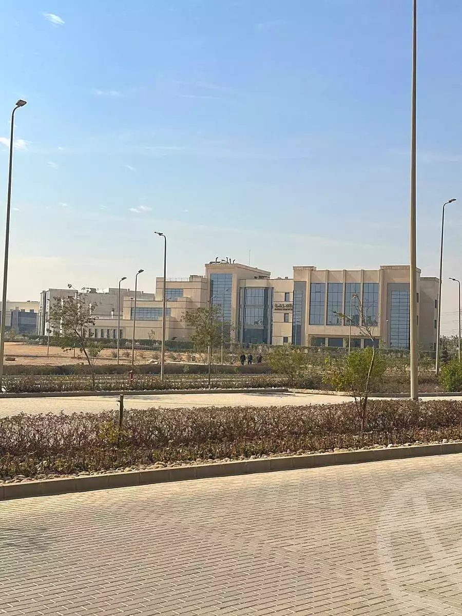 https://aqarmap.com.eg/en/listing/7360170-for-sale-cairo-6th-of-october-hadaeq-october-golden-square