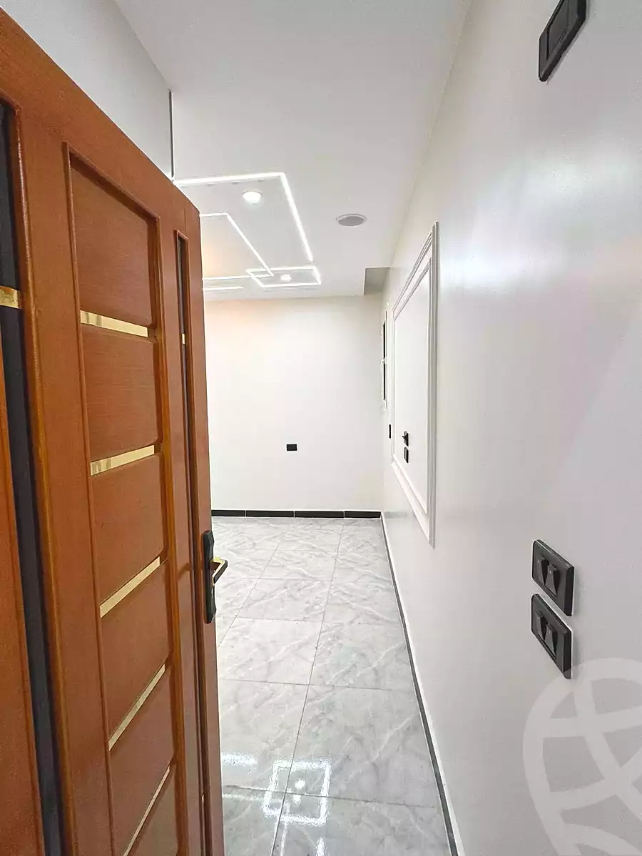 https://aqarmap.com.eg/ar/listing/7360292-for-sale-cairo-ain-shams-ain-shams-el-sharkia-el-eshrein-stt