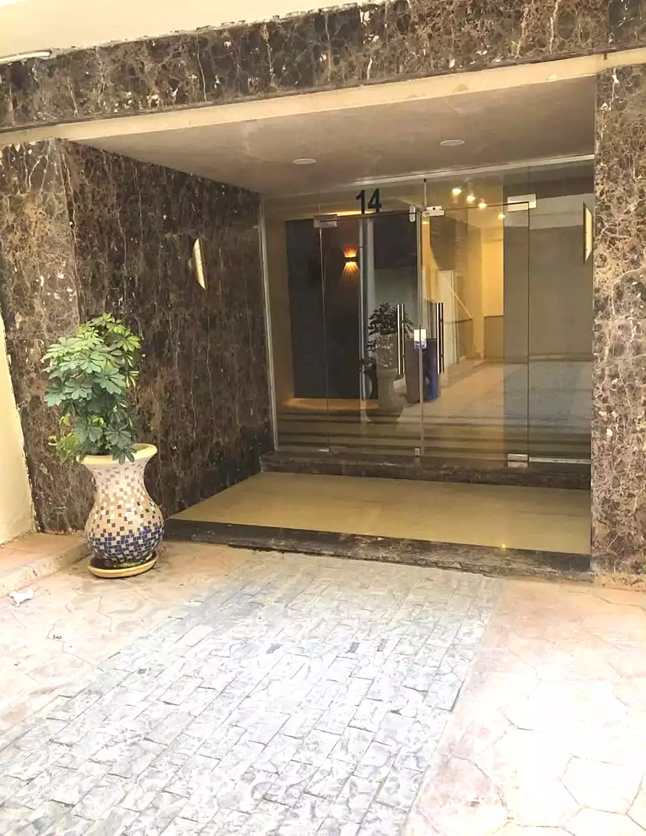 https://aqarmap.com.eg/ar/listing/7360308-for-sale-alexandria-lsywf-el-karma-compound