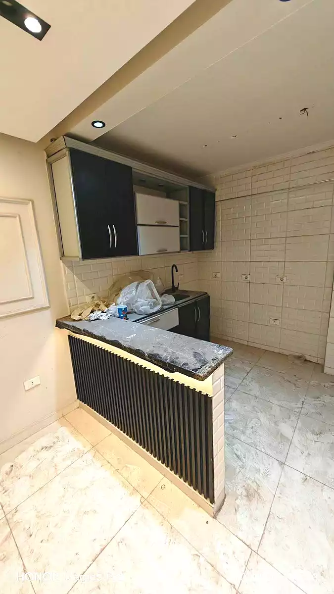 https://aqarmap.com.eg/ar/listing/7360386-for-sale-cairo-helwan-mostafa-fahmy-st