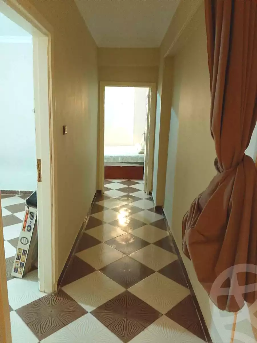 https://aqarmap.com.eg/ar/listing/7360420-for-rent-cairo-helwan-helwan-el-sharkeya-ryad-pasha-st