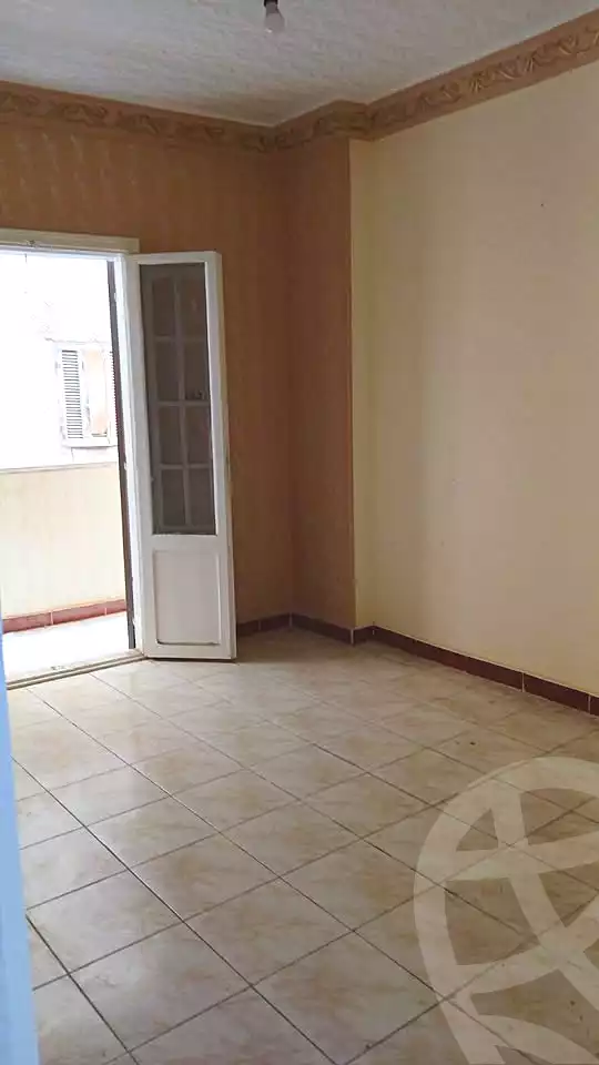 https://aqarmap.com.eg/ar/listing/7360494-for-sale-alexandria-al-agamy-el-hanouvel