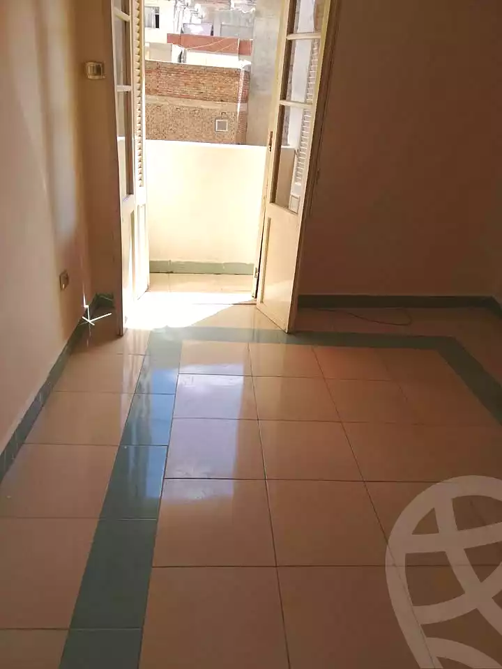 https://aqarmap.com.eg/en/listing/7360502-for-rent-alexandria-ganaklis