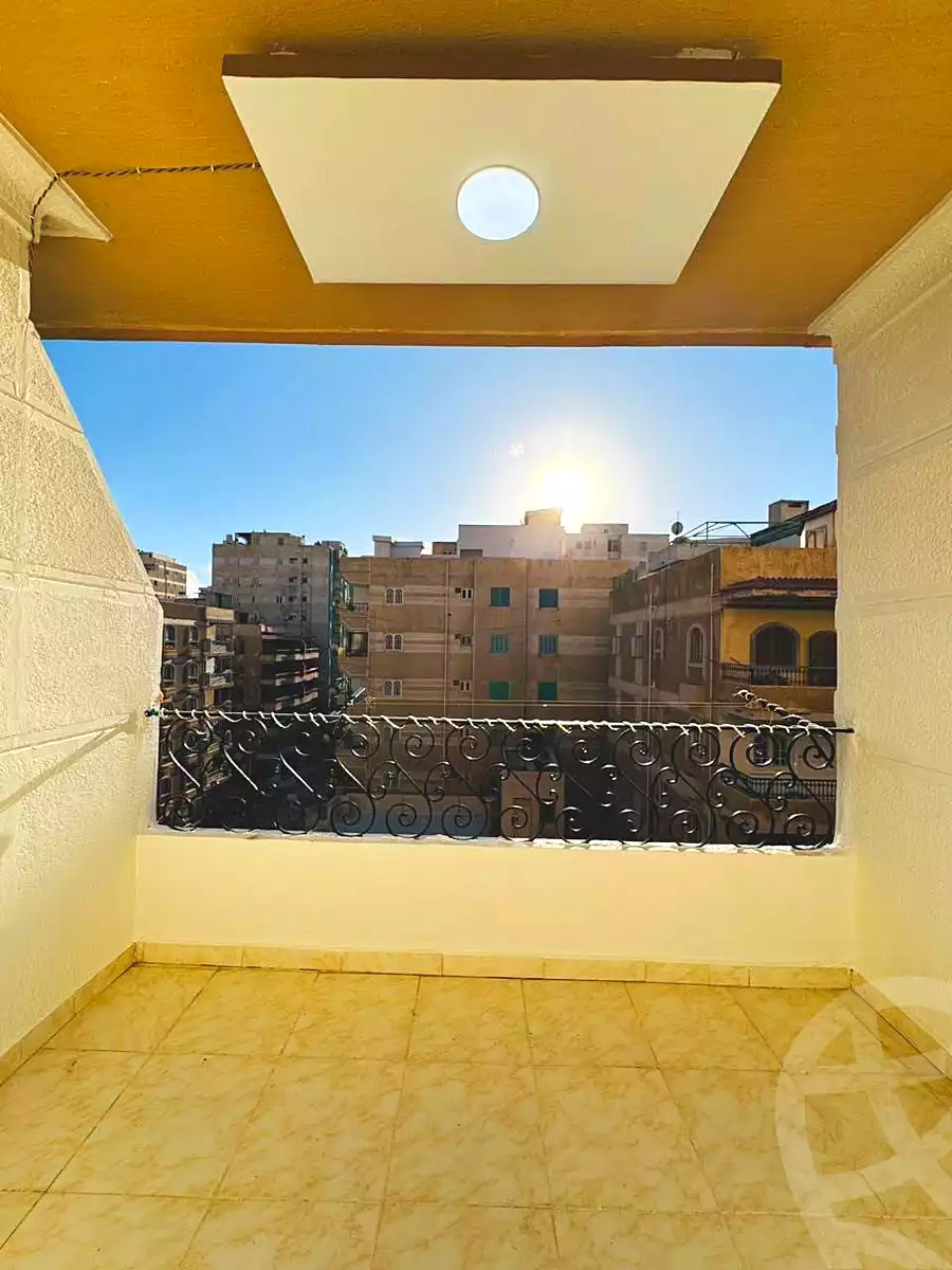 https://aqarmap.com.eg/en/listing/7360599-for-sale-alexandria-al-agamy-shataa-el-nakheel-no-6-st