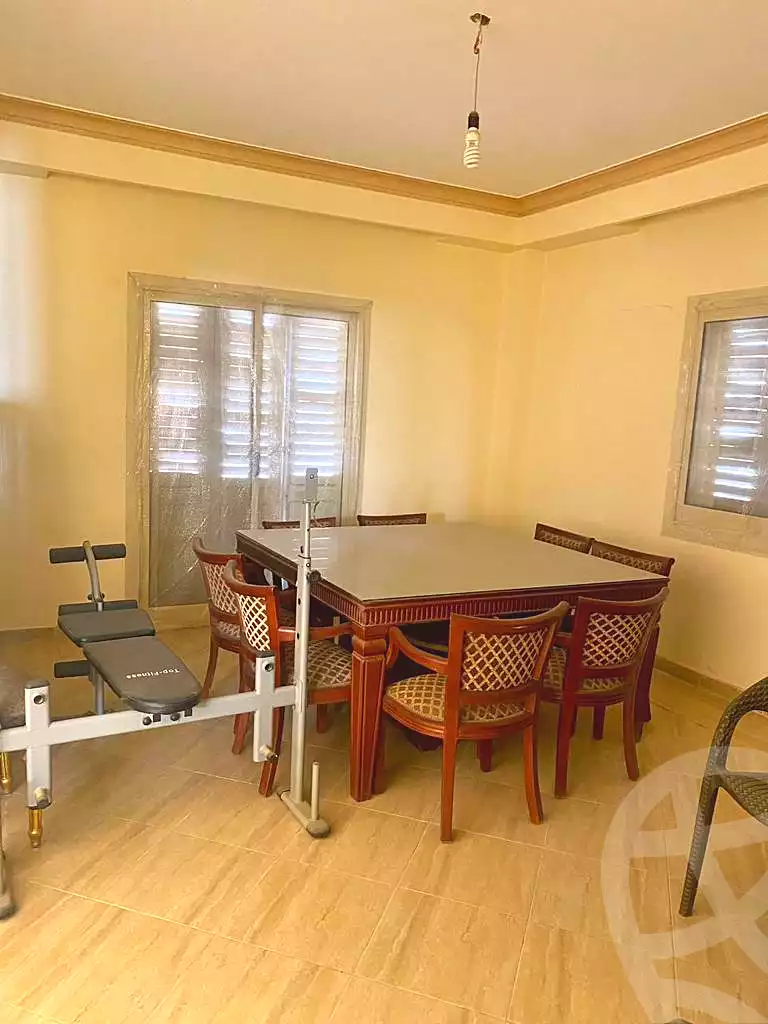 https://aqarmap.com.eg/ar/listing/7360703-for-sale-cairo-faisal-kafr-tohormos-queen-nazli-st