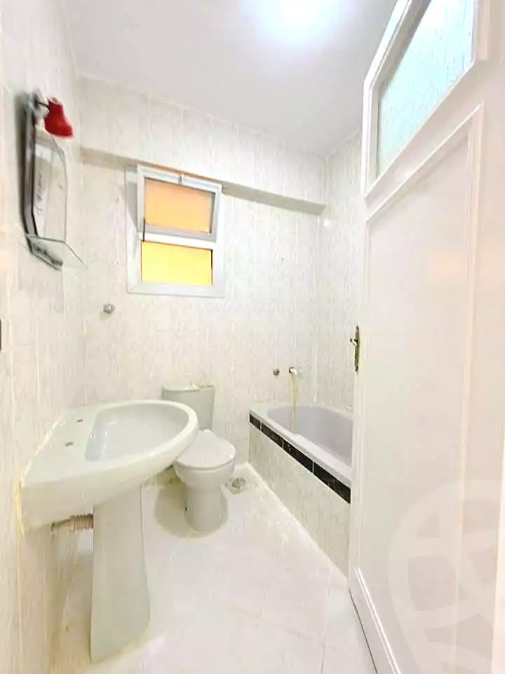 https://aqarmap.com.eg/ar/listing/7360769-for-sale-alexandria-al-agamy