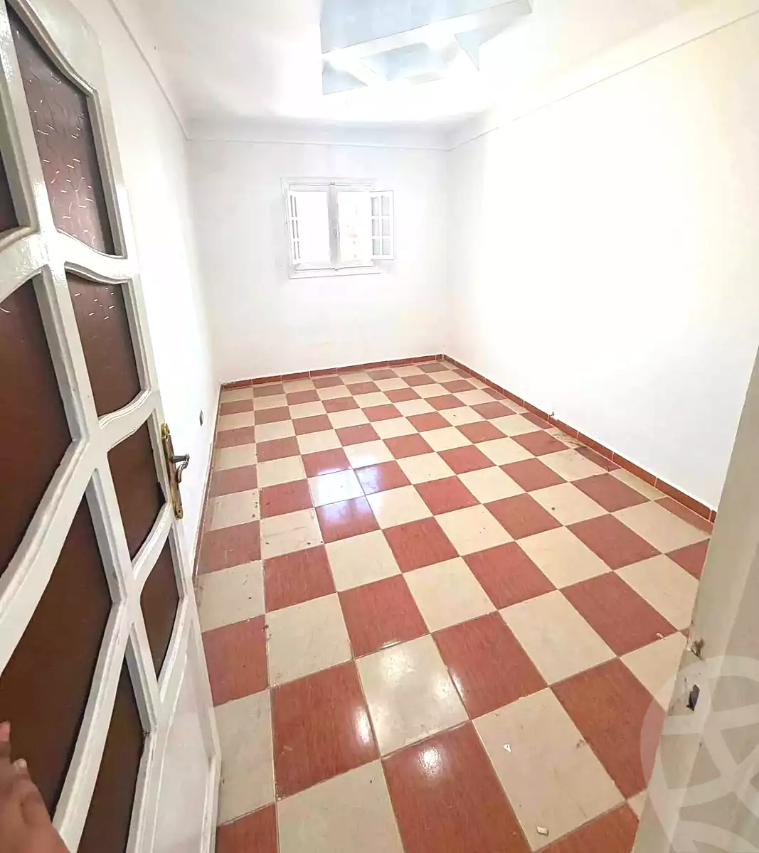 https://aqarmap.com.eg/en/listing/7360883-for-sale-alexandria-lsywf-el-falki