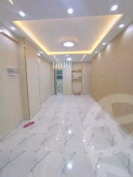 https://aqarmap.com.eg/ar/listing/7360984-for-rent-cairo-helwan-sherif-st