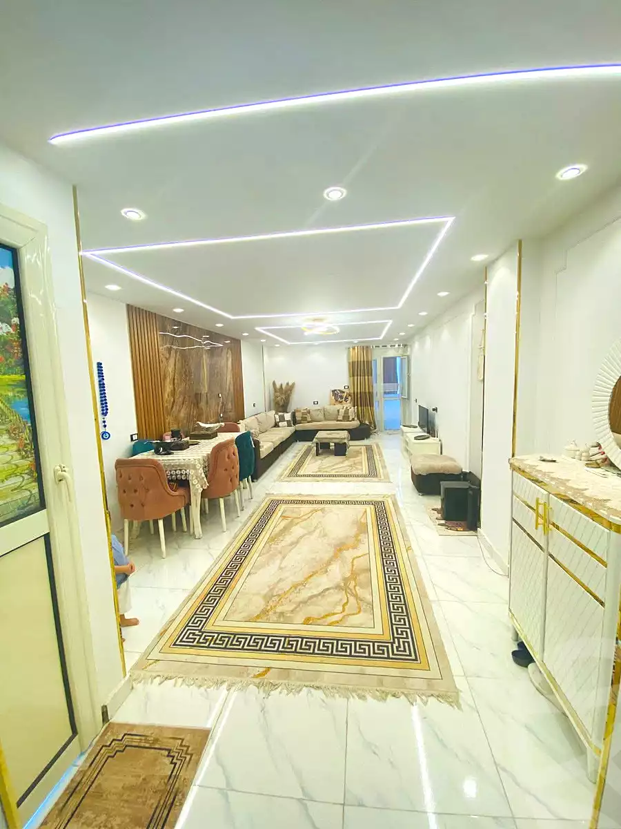 https://aqarmap.com.eg/ar/listing/7361023-for-sale-cairo-elnozha-Streettt-27