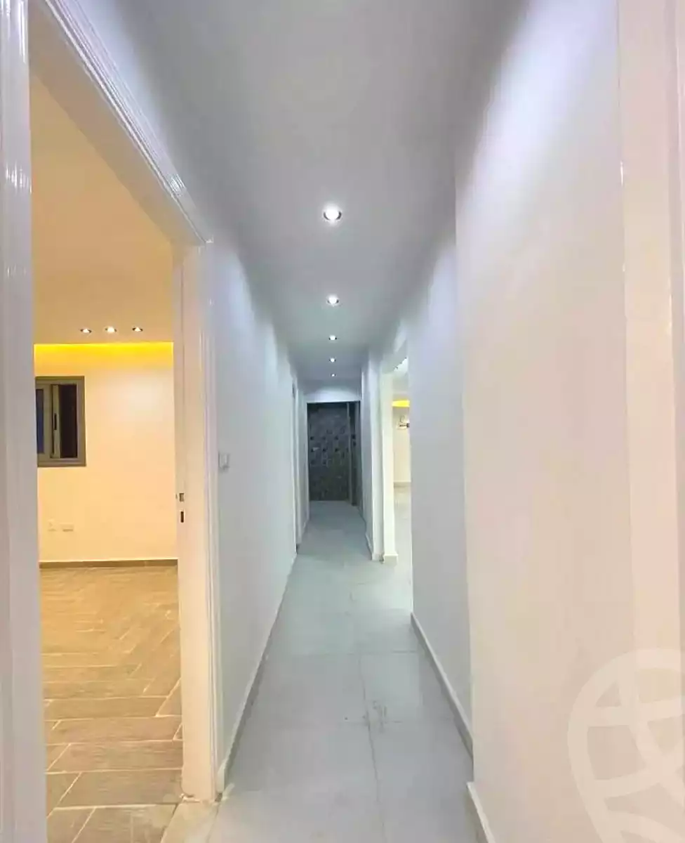 https://aqarmap.com.eg/ar/listing/7361092-for-sale-alexandria-al-agamy-lbytsh-bianchiii-el-arbaeen-st