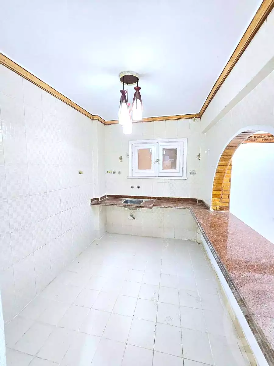https://aqarmap.com.eg/en/listing/7361192-for-sale-alexandria-al-agamy-shataa-el-nakheel
