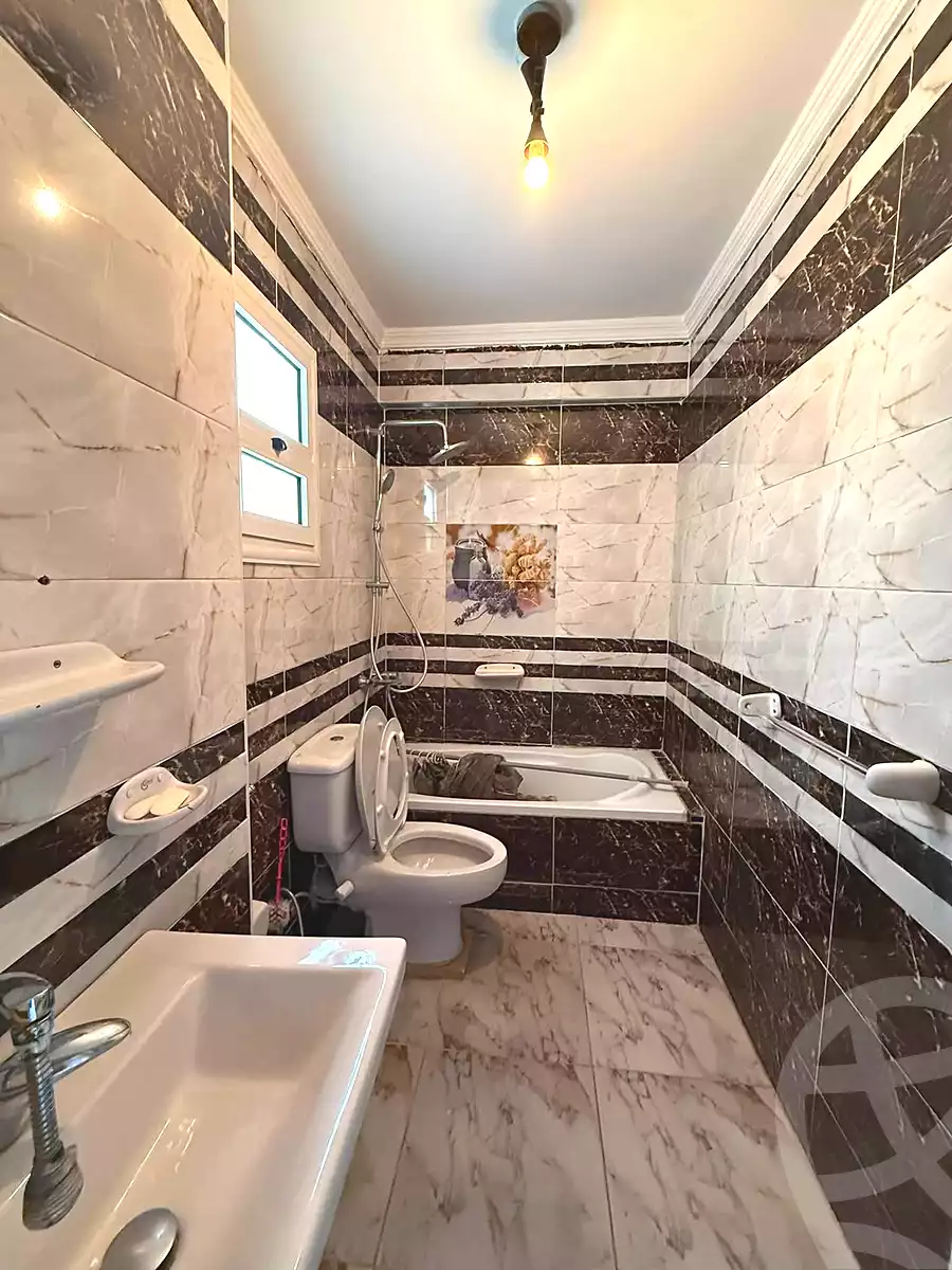 https://aqarmap.com.eg/ar/listing/7361339-for-sale-alexandria-sydy-bshr-sydy-bshr-bhry-mohamed-el-srafi-st.