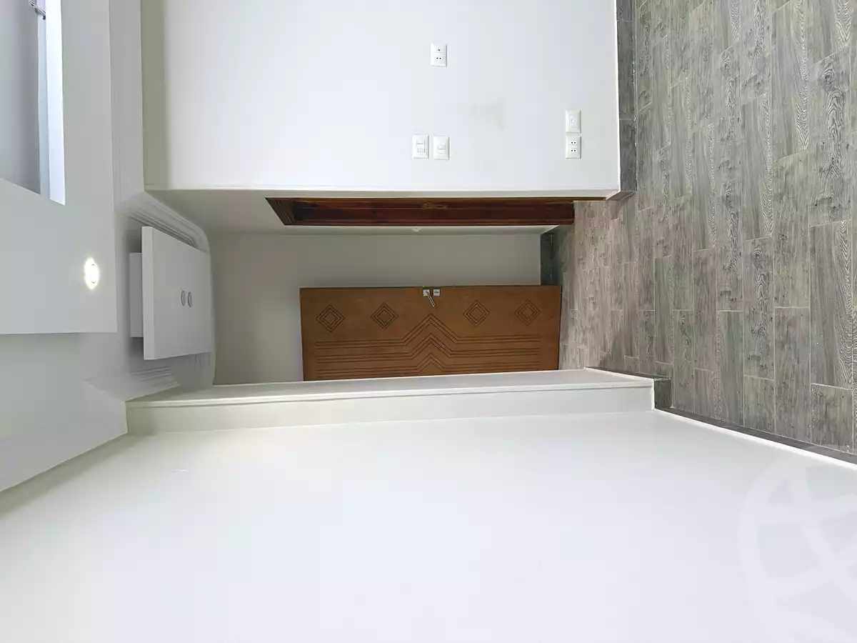 https://aqarmap.com.eg/ar/listing/7361408-for-sale-cairo-al-oubour-el-hay-el-taseaa-el-thaqafa-st