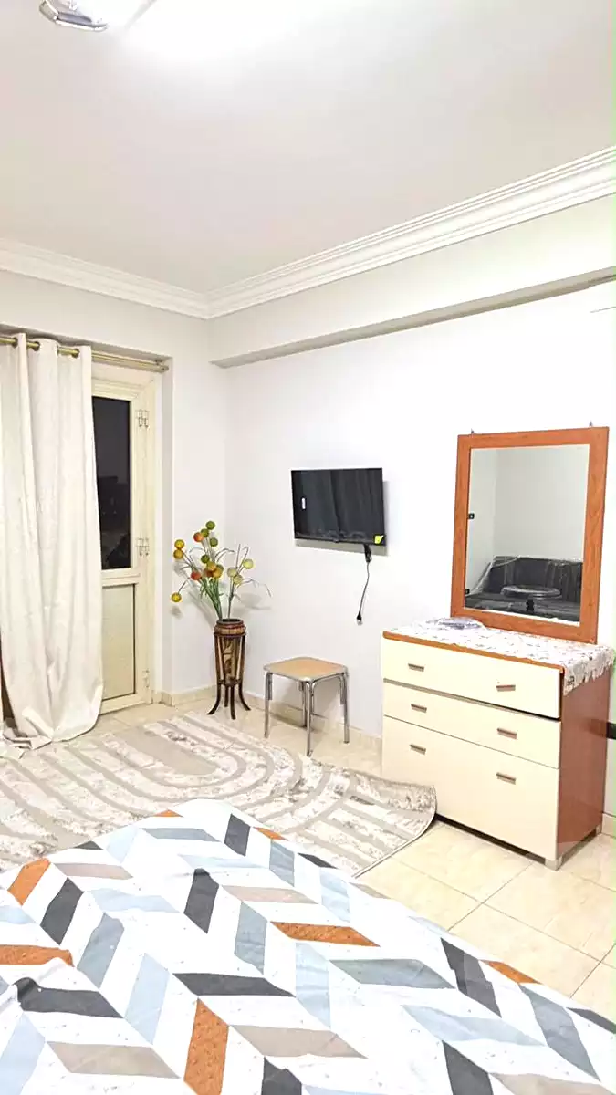https://aqarmap.com.eg/ar/listing/7361544-for-rent-cairo-6th-of-october-el-ahyaa-neighborhood-7th-mecca-el-mokarrama-st