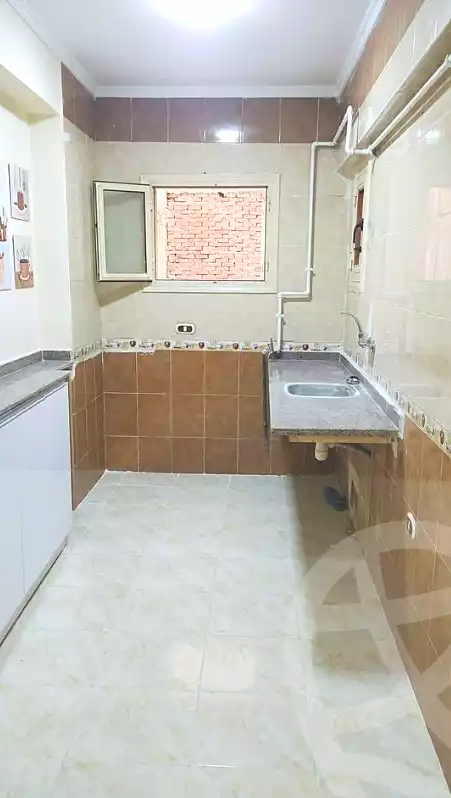 https://aqarmap.com.eg/en/listing/7361589-for-sale-alexandria-sydy-bshr-sydy-bshr-bhry-ali-hipa-st