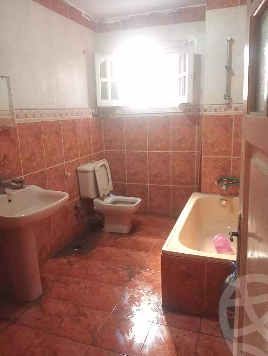 https://aqarmap.com.eg/en/listing/7361804-for-rent-alexandria-al-agamy-lbytsh