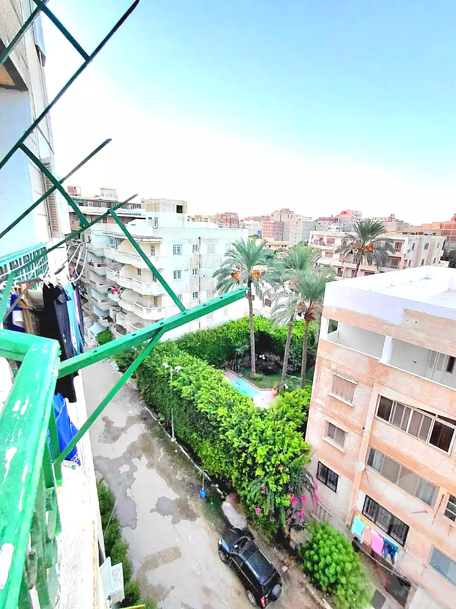 https://aqarmap.com.eg/en/listing/7361866-for-sale-alexandria-al-agamy-shataa-el-nakheel