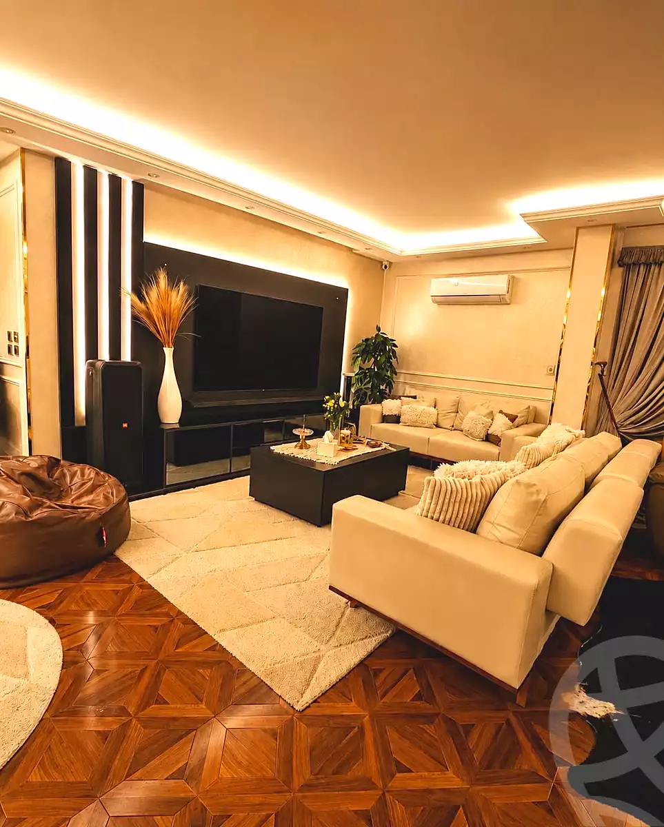 https://aqarmap.com.eg/ar/listing/7361929-for-sale-cairo-al-oubour-tryq-msr-sm-yly-lshrwy-el-nakheel-resort-amenhotep-and-october-co-operative-housing