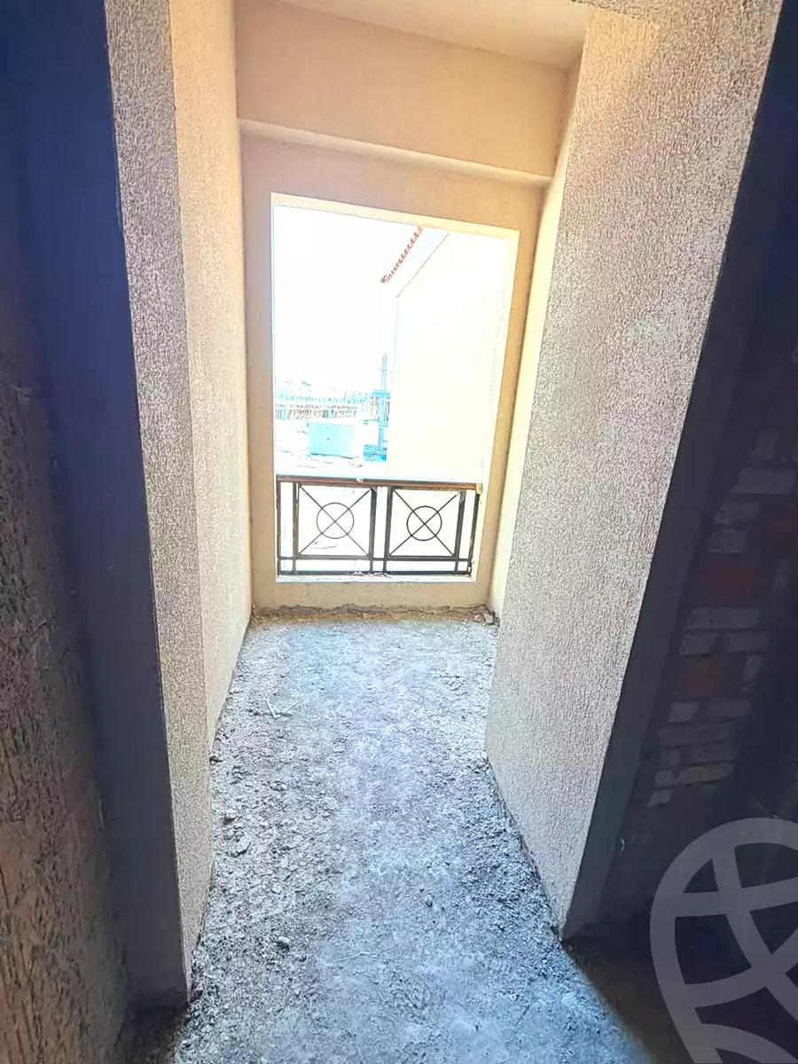 https://aqarmap.com.eg/ar/listing/7361808-for-sale-cairo-el-shorouk-compounds-yfy-ryzydns