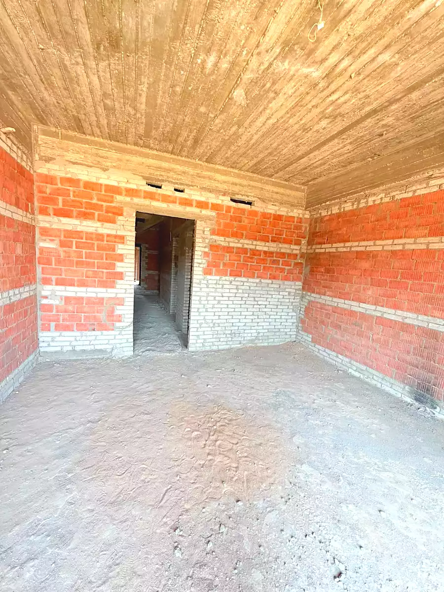 https://aqarmap.com.eg/ar/listing/7361808-for-sale-cairo-el-shorouk-compounds-yfy-ryzydns