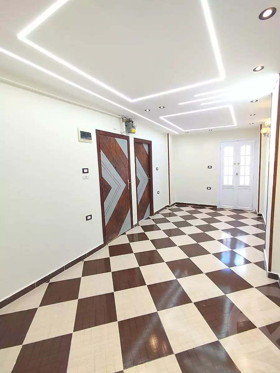 https://aqarmap.com.eg/ar/listing/7362296-for-sale-alexandria-lsywf-el-falki