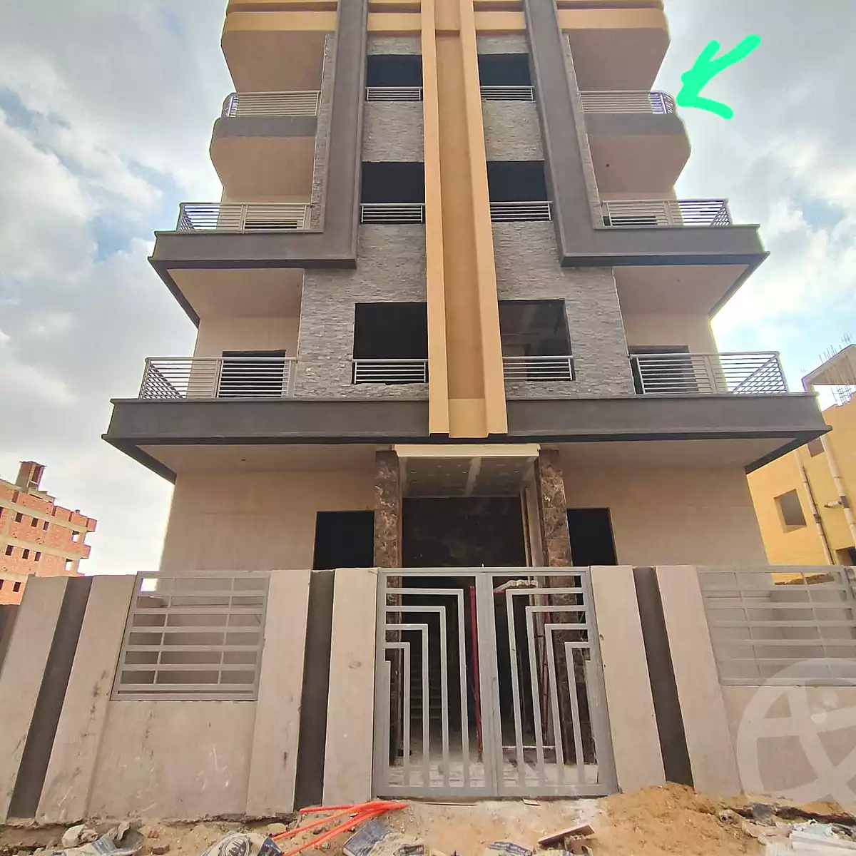 https://aqarmap.com.eg/ar/listing/7362332-for-sale-cairo-6th-of-october-hadaeq-october-mosalsal-3